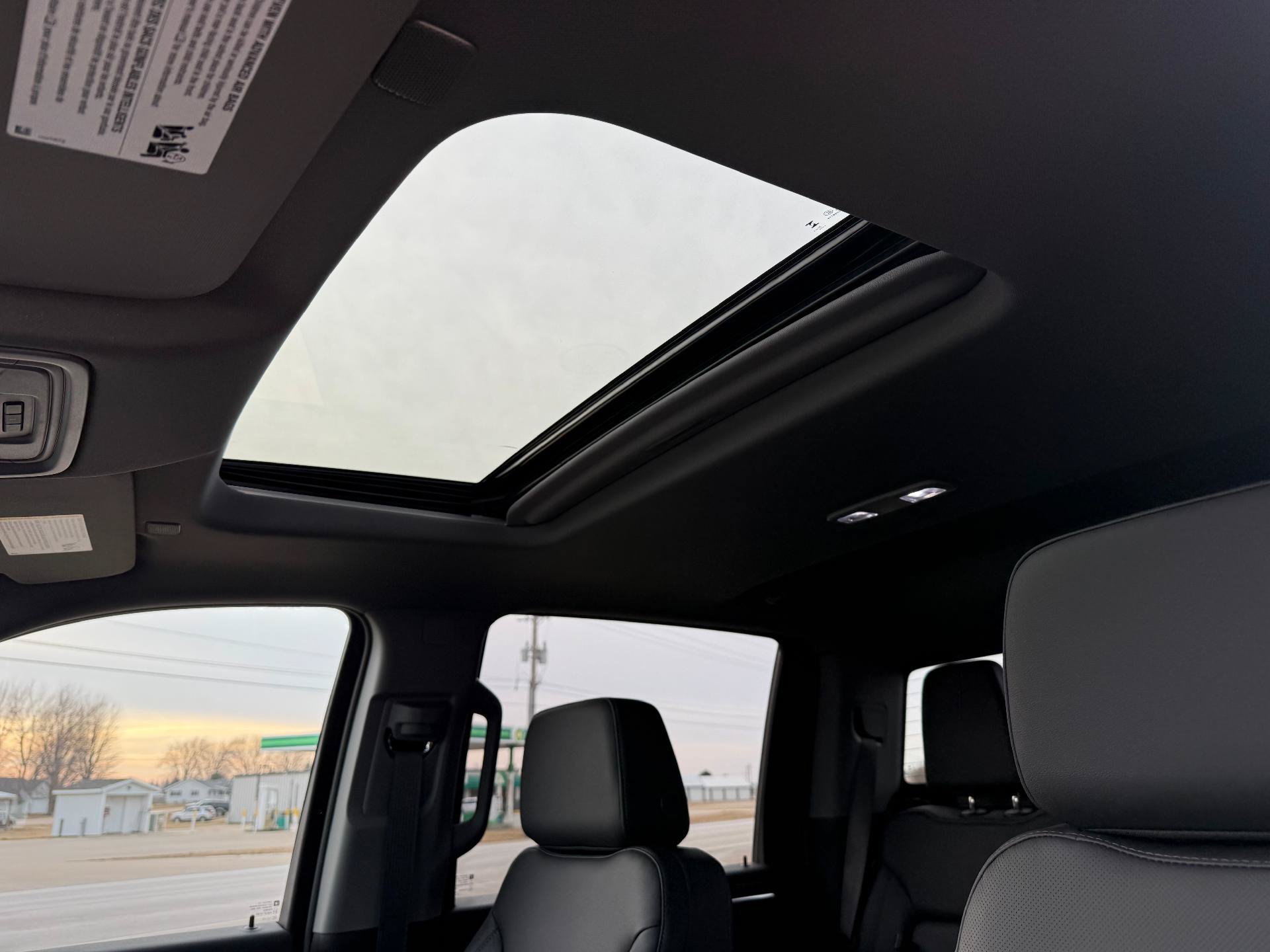 New 2026 Chevrolet Silverado 2500 LTZ w/ LTZ Premium Package AWD/4WD image 14