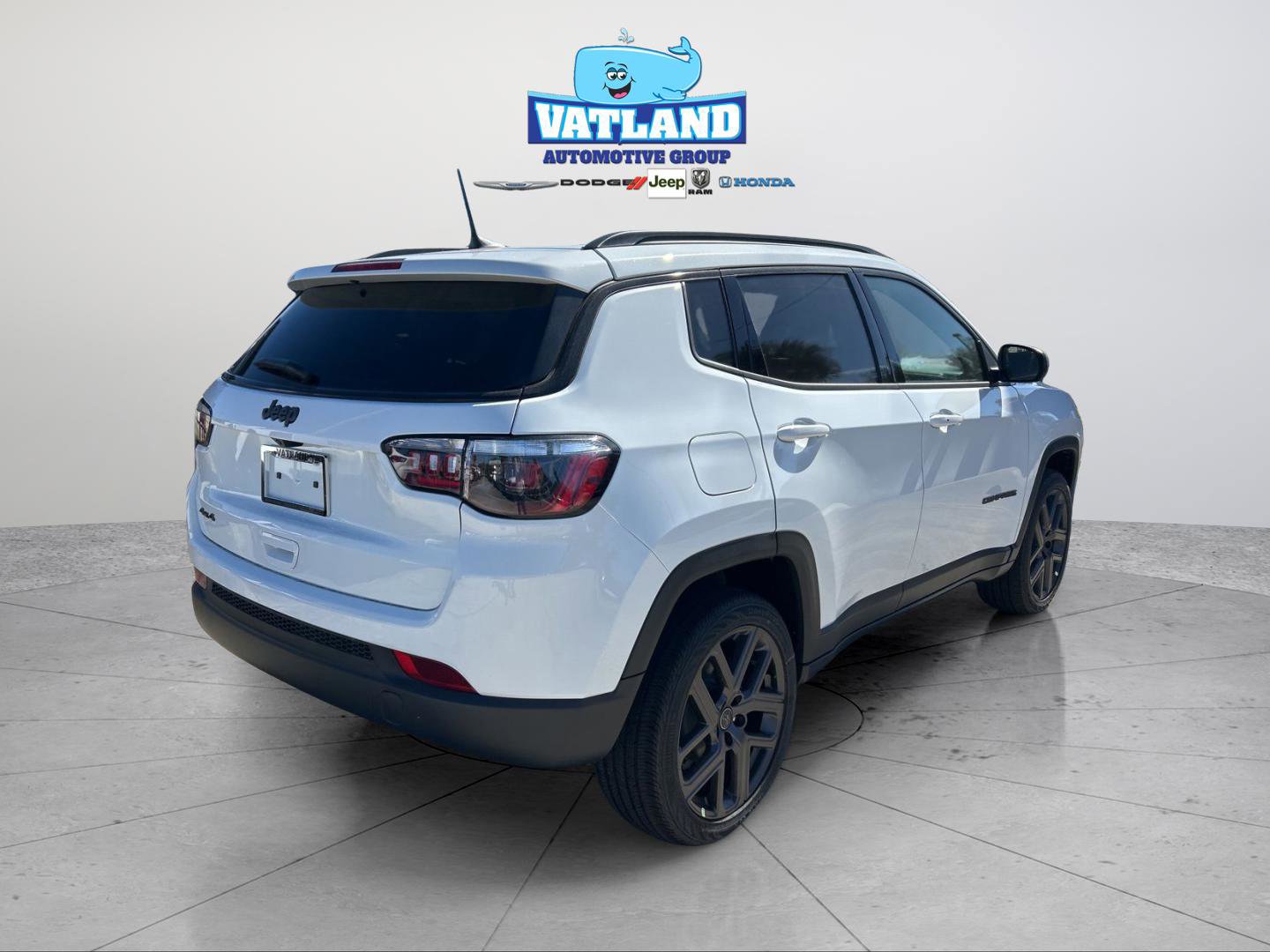 New 2026 Jeep Compass Latitude AWD/4WD image 5