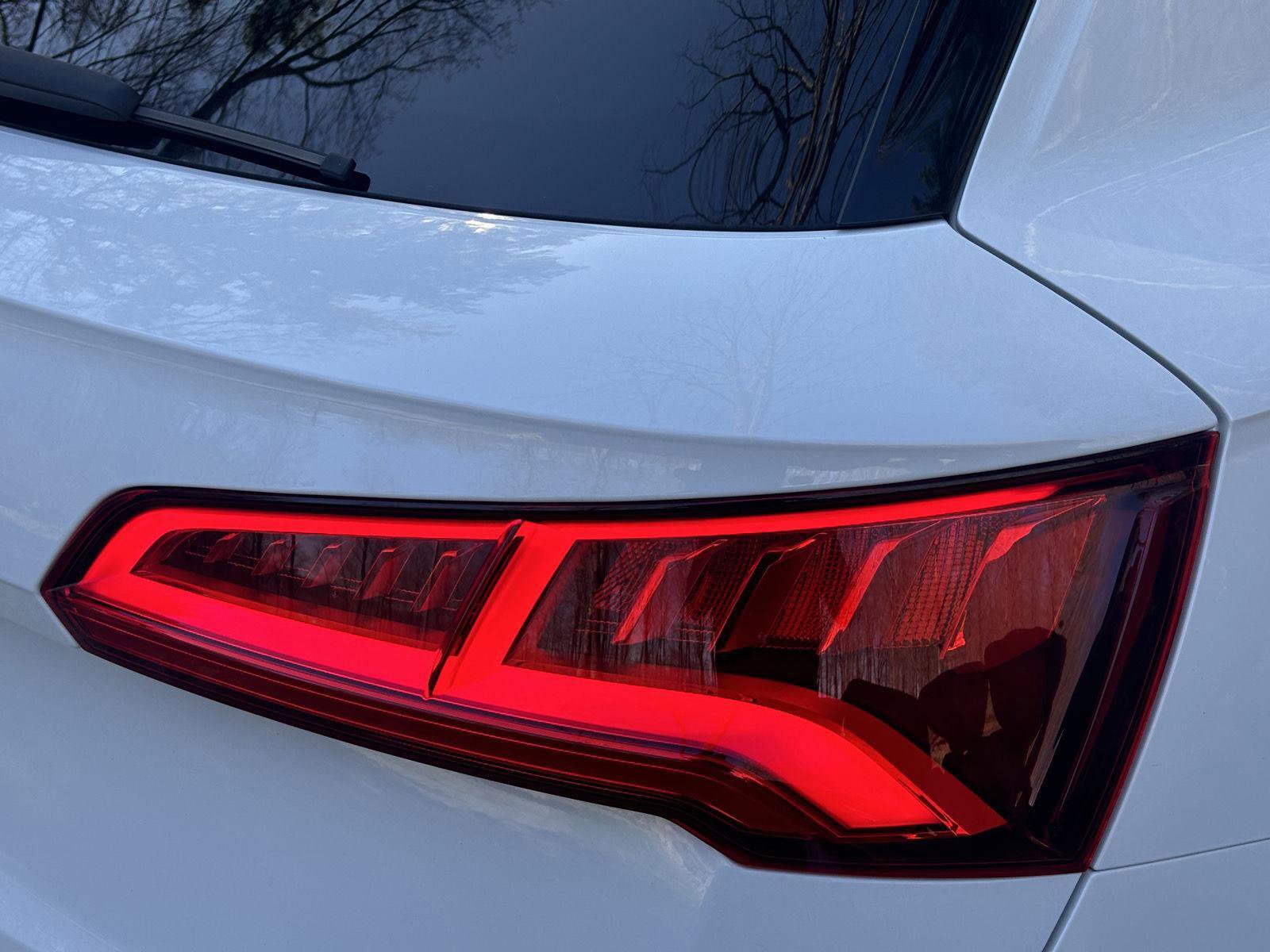 Used 2020 Audi SQ5 Premium Plus w/ Premium Plus Package AWD/4WD image 24