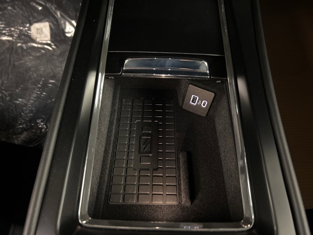 Used 2026 Lincoln Corsair Premiere image 15