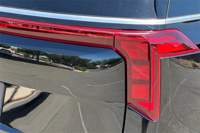 New 2026 Kia Carnival EX image 35