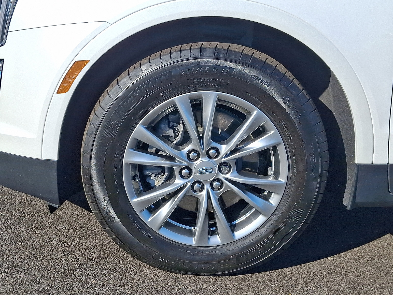 Certified 2022 Cadillac XT5 Premium Luxury AWD/4WD image 10