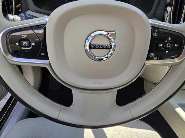 Certified 2025 Volvo V60 B5 Cross Country Plus image 26