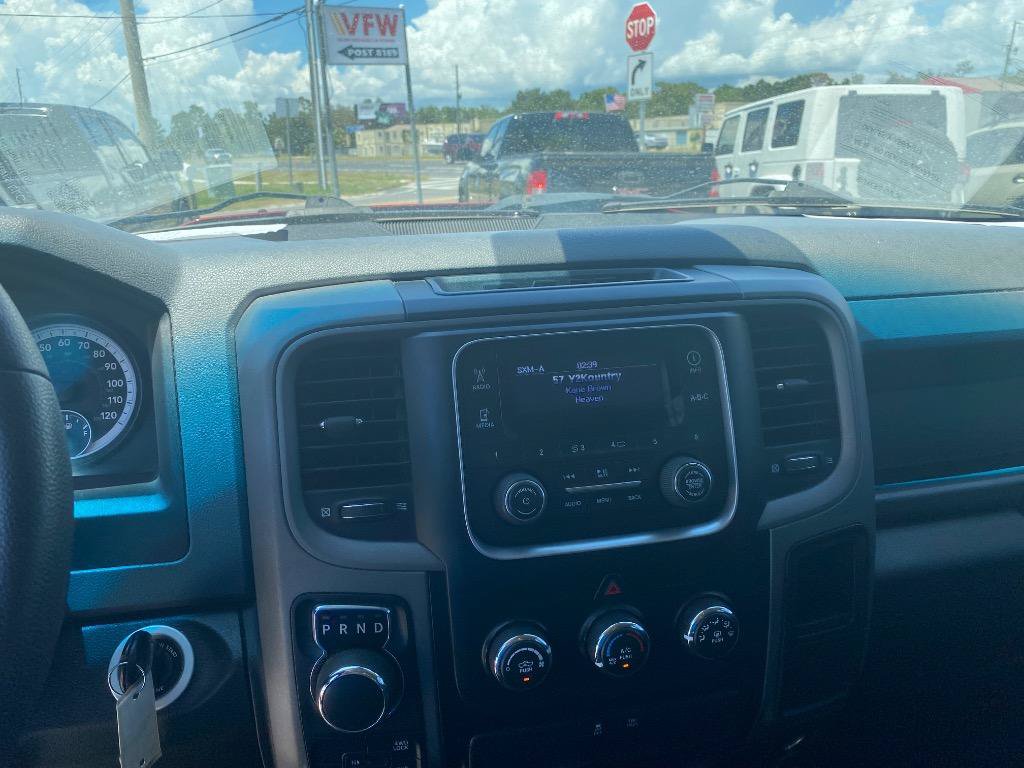 Used 2014 RAM 1500 Express AWD/4WD image 27