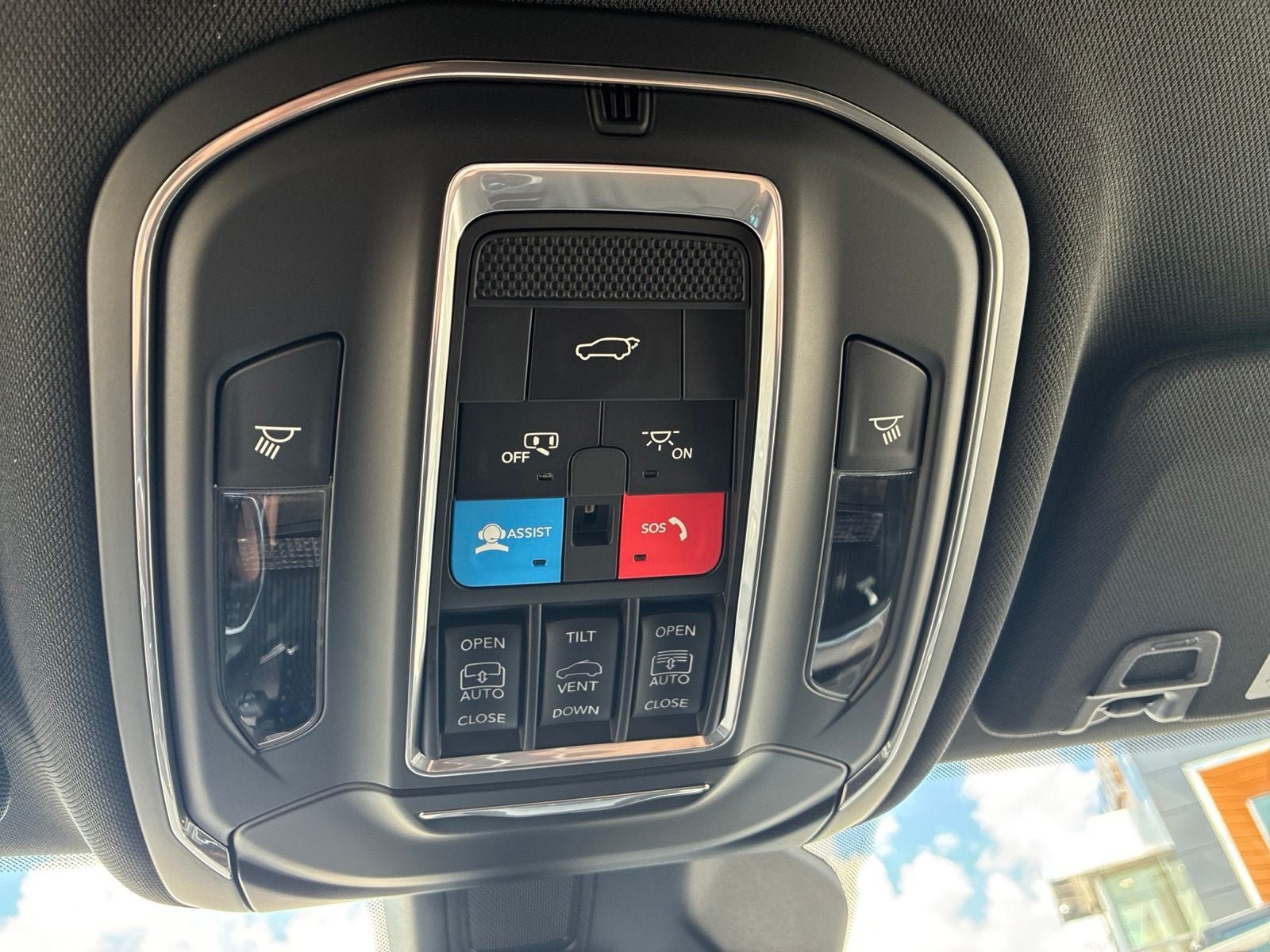 New 2026 Jeep Grand Cherokee L Limited AWD/4WD image 32