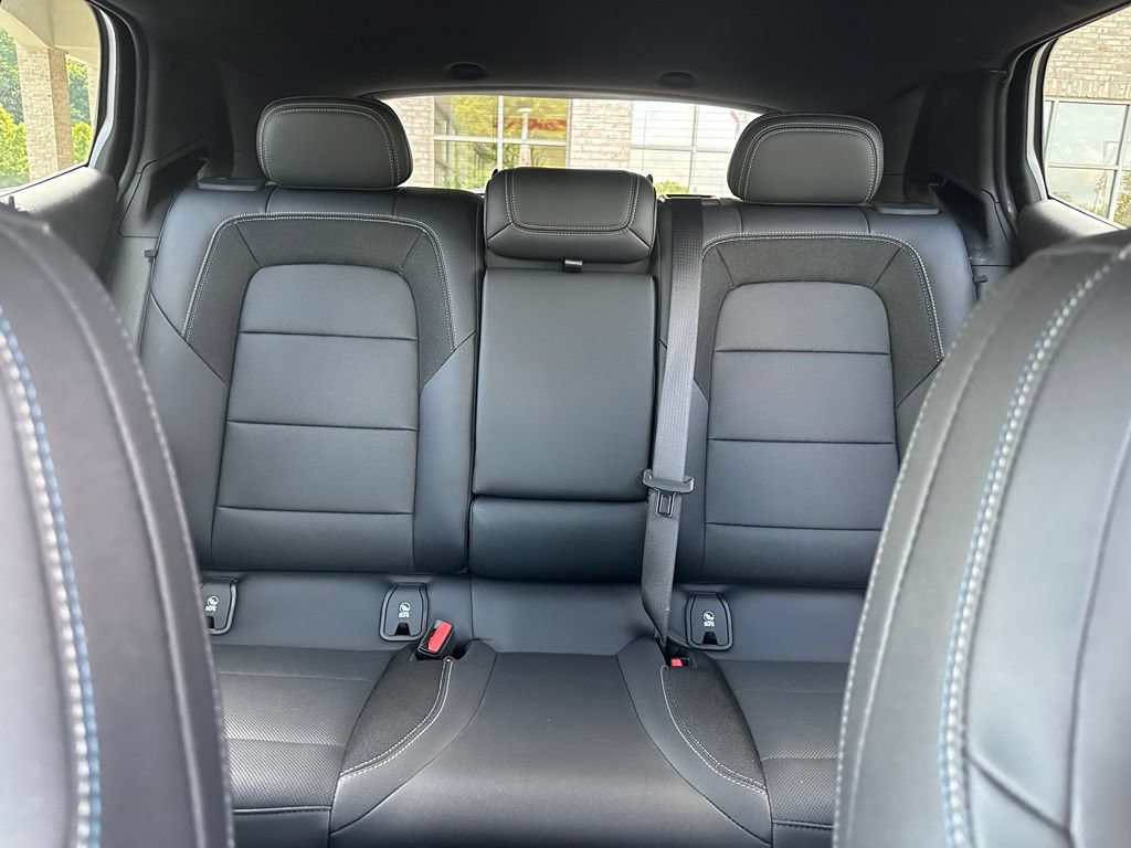 Certified 2024 Chevrolet Equinox EV LT FWD image 18
