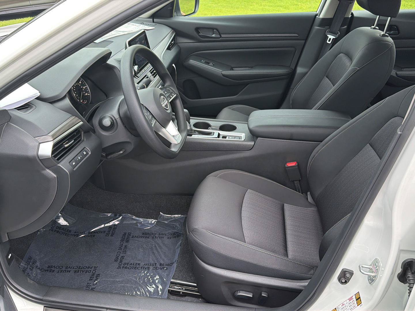 New 2026 Nissan Altima 2.5 SV AWD/4WD image 11