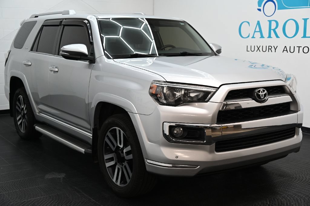 Used 2018 Toyota 4Runner Limited AWD/4WD image 2