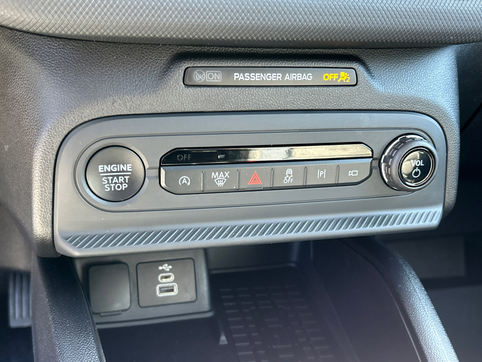 Used 2025 Ford Bronco Sport Outer Banks w/ Outer Banks Tech Package+ image 18
