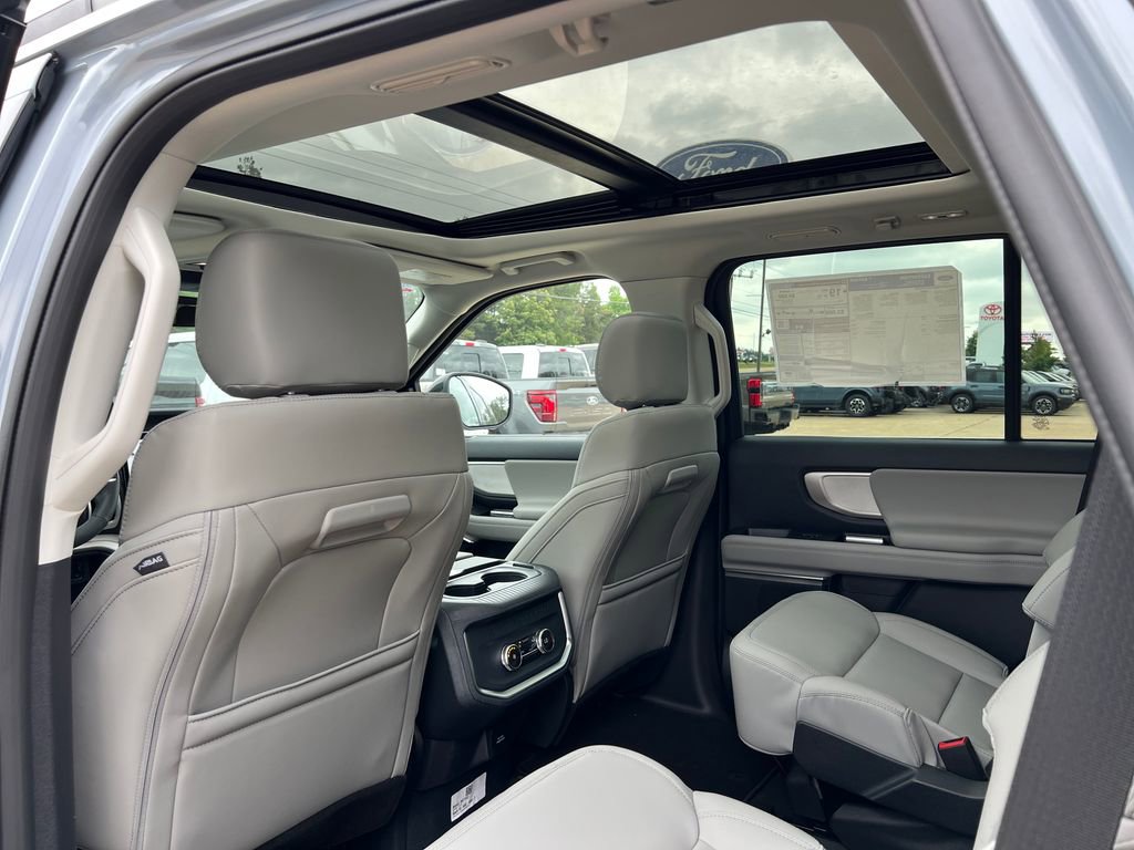New 2026 Ford Expedition Active RWD image 26
