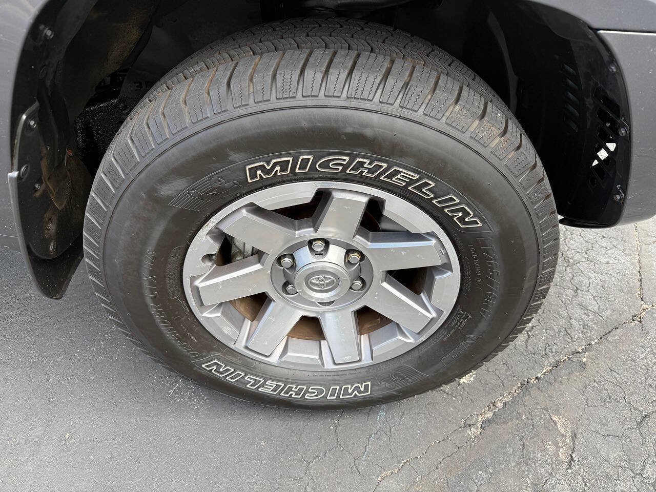 Used 2014 Toyota 4Runner Trail AWD/4WD image 45