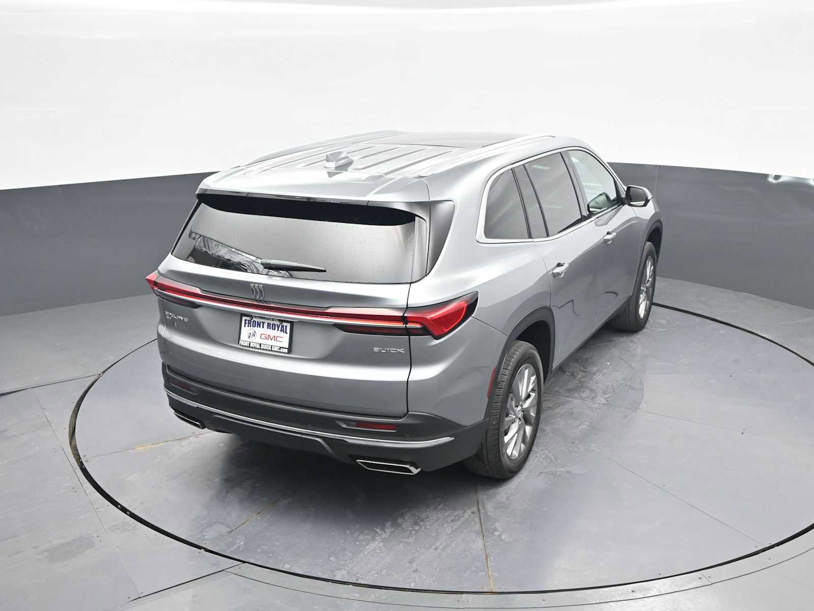 Used 2025 Buick Enclave Preferred w/ Power Package image 38