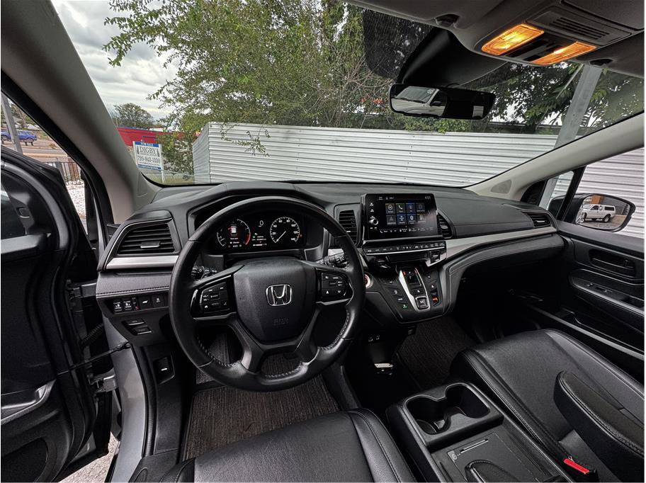 Used 2025 Honda Odyssey EX-L image 2