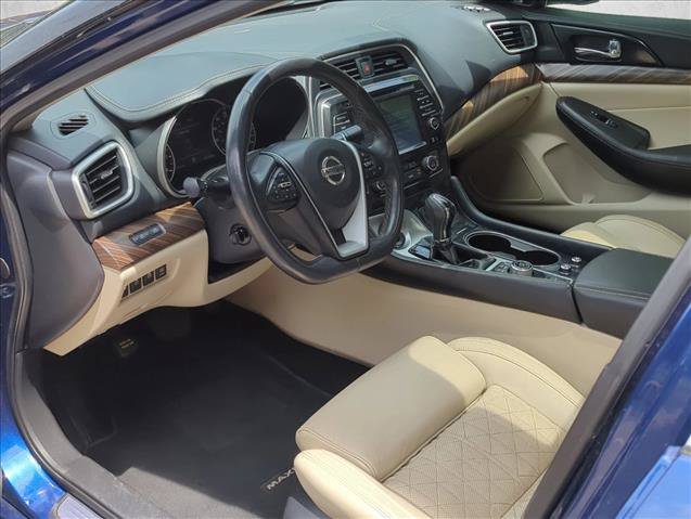 Used 2017 Nissan Maxima Platinum FWD image 11