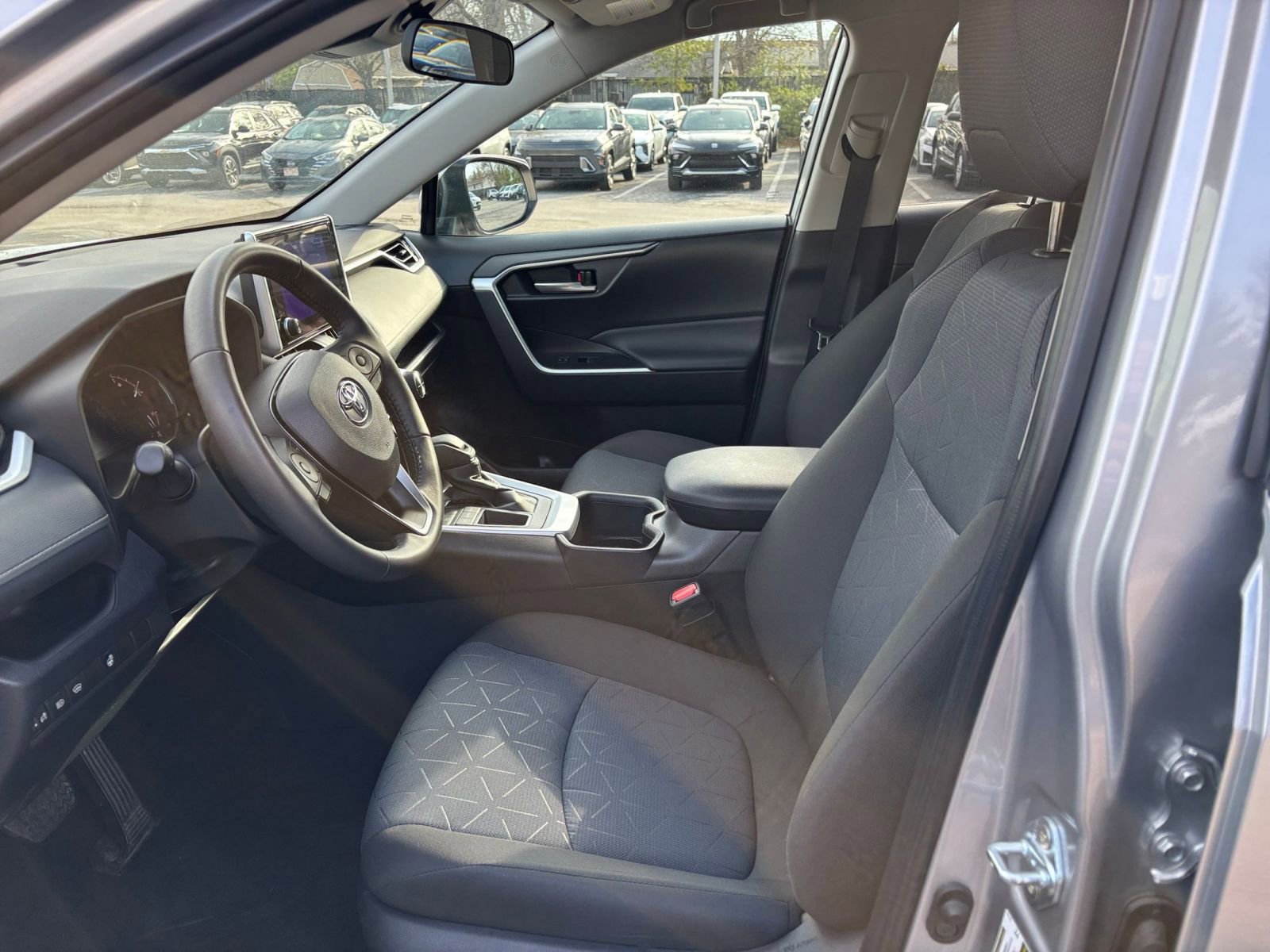 Used 2025 Toyota RAV4 XLE w/ Weather Package FWD image 24