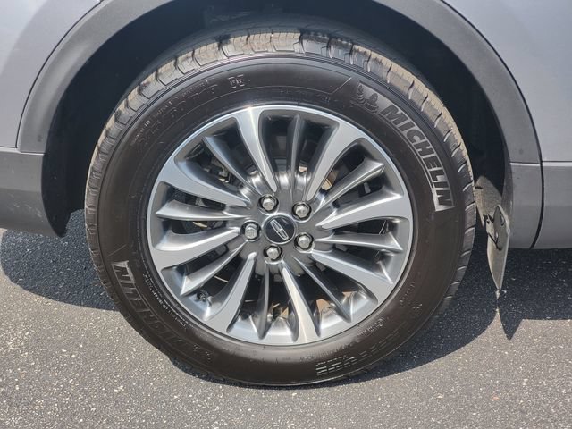 Certified 2023 Lincoln Nautilus FWD w/ Premium Package image 5