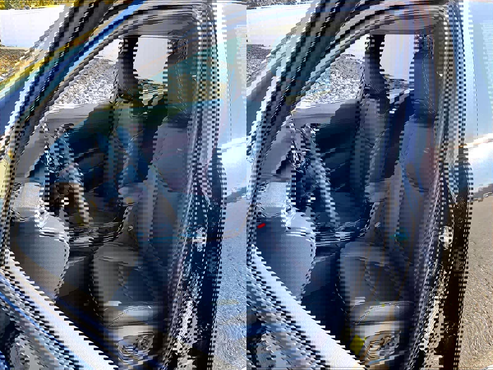 Used 2024 Toyota Corolla Cross XLE w/ Convenience Package image 10