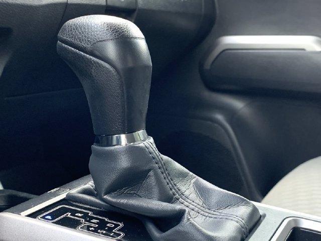 Used 2023 Toyota Tacoma SR5 RWD image 27