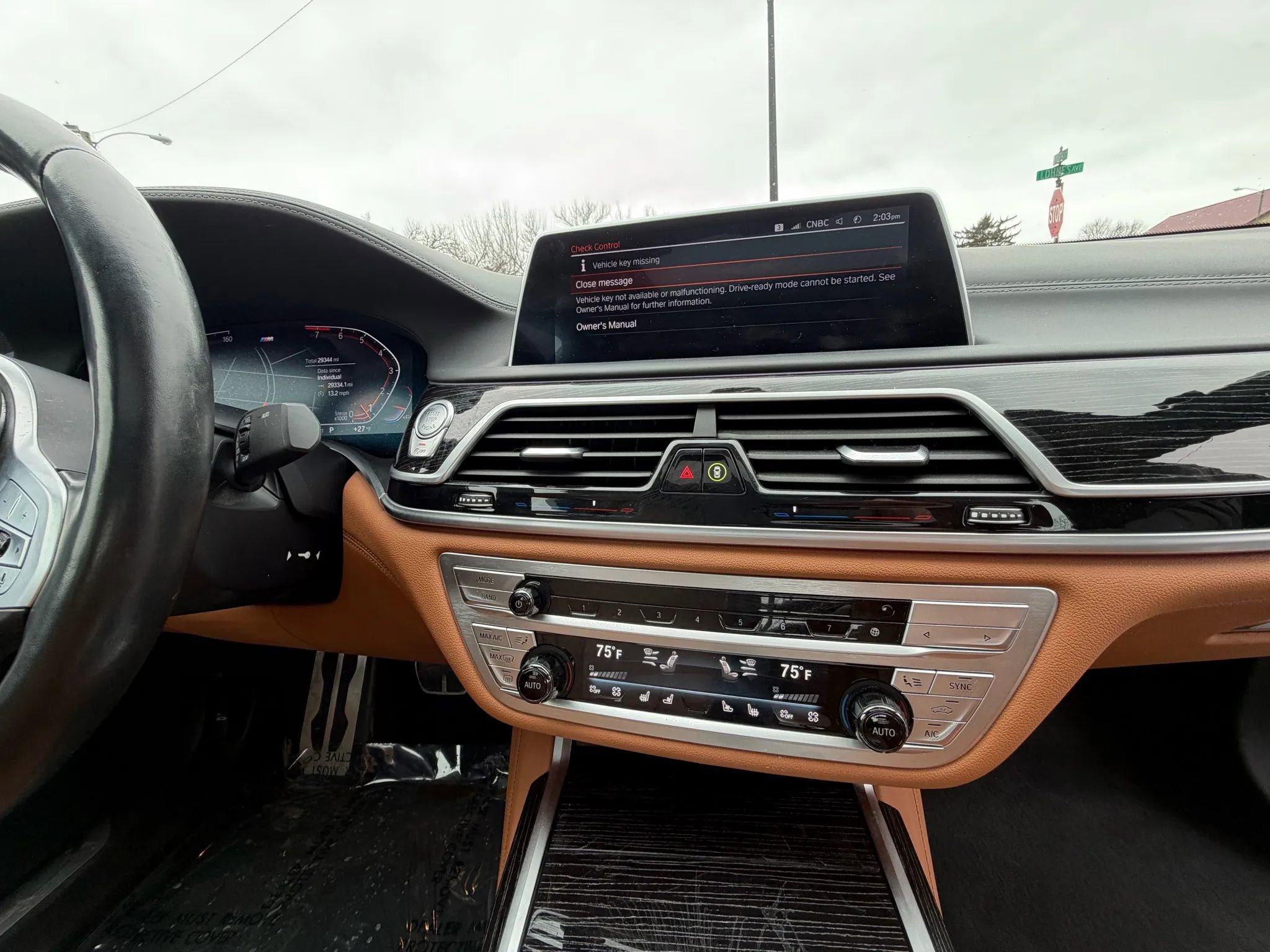 Used 2022 BMW 740i xDrive w/ M Sport Package image 22