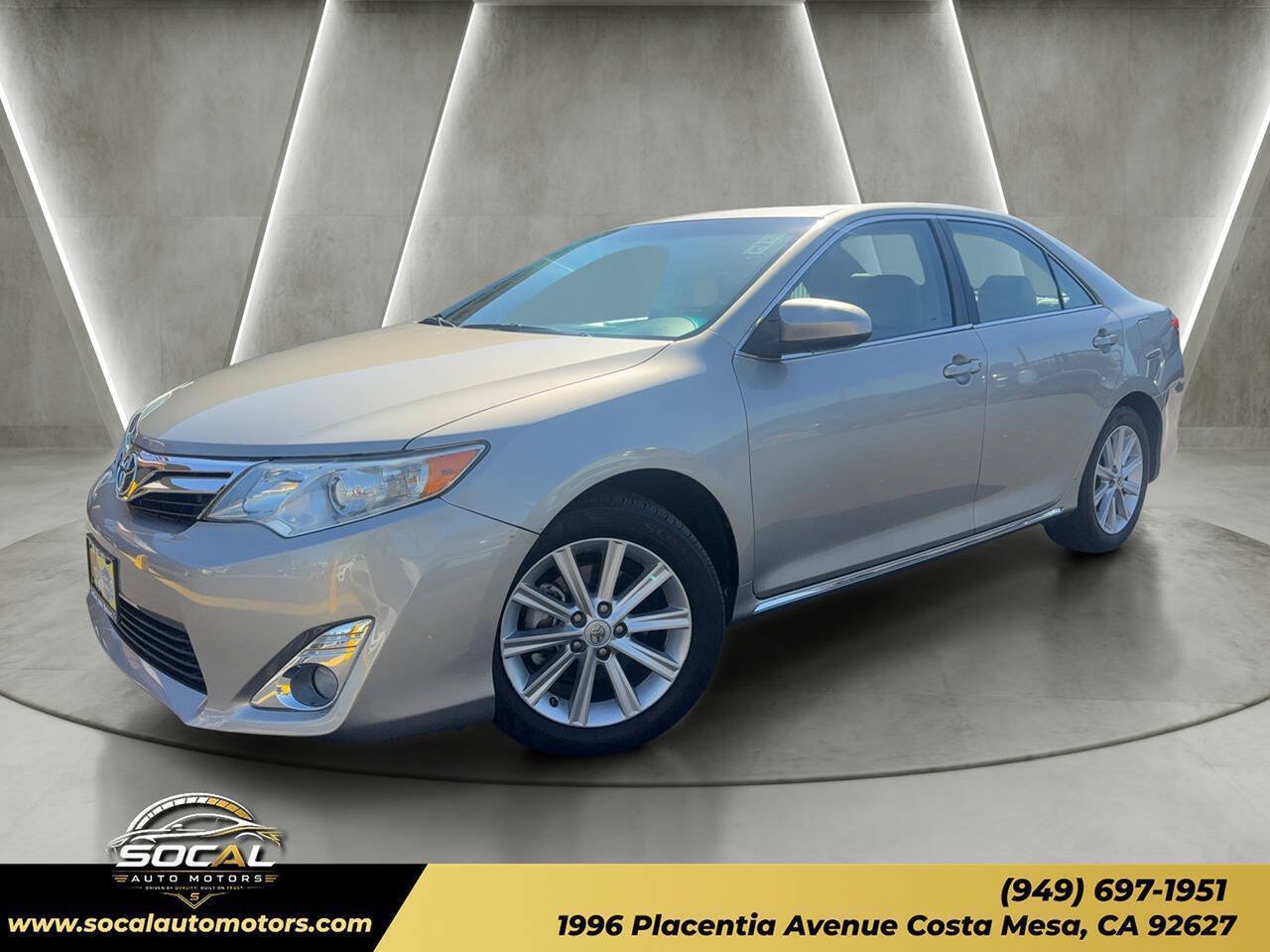 Used 2014 Toyota Camry XLE w/ Leather Package