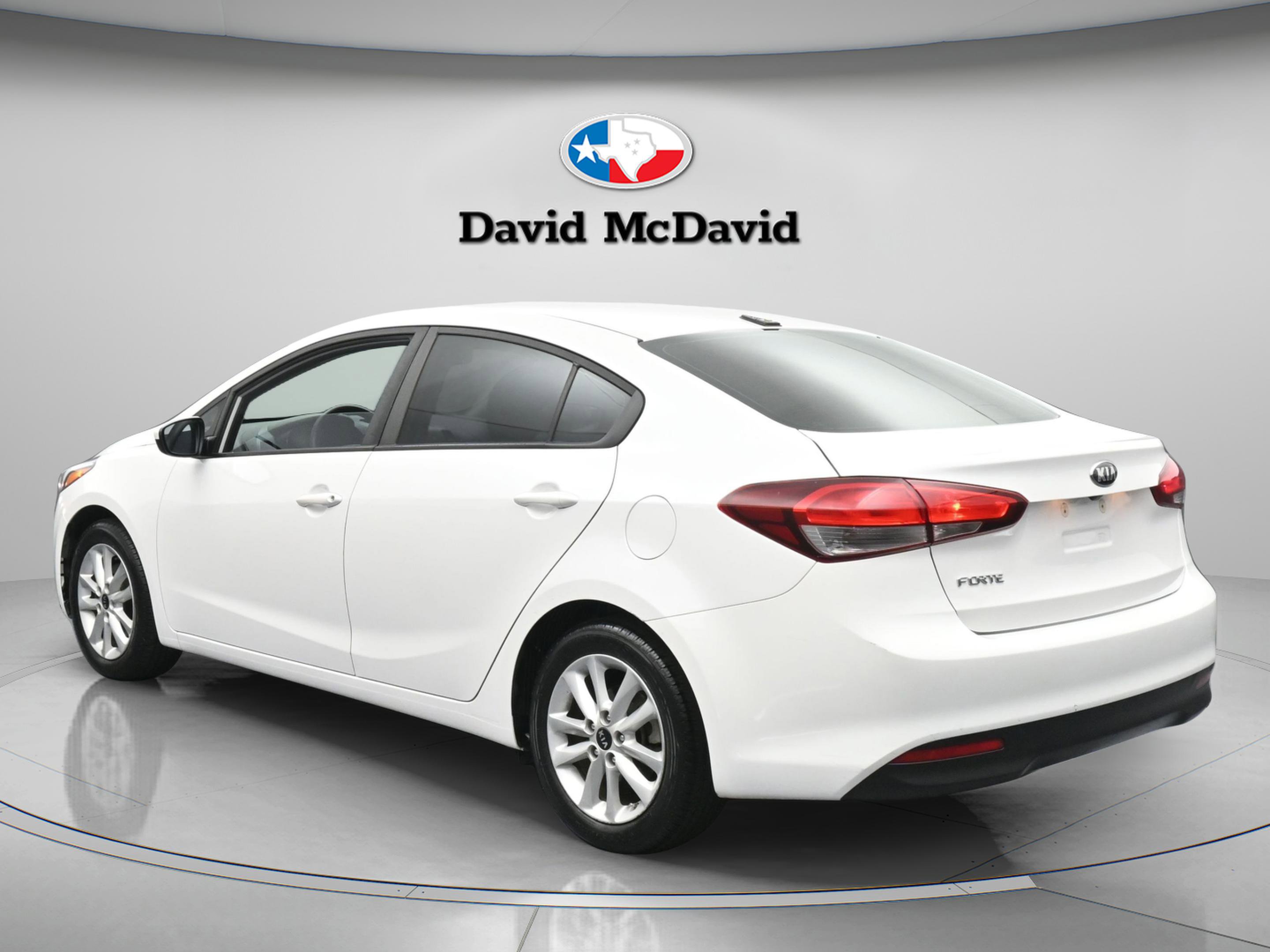 Used 2017 Kia Forte LX w/ LX Popular Package image 6