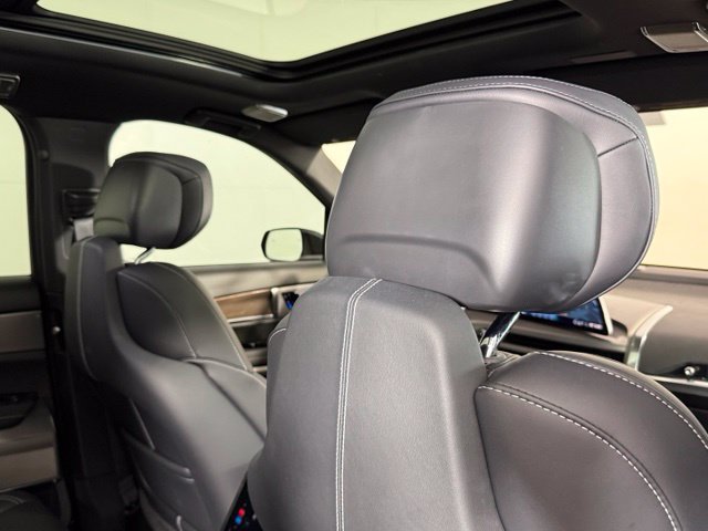 New 2027 Cadillac Vistiq Sport AWD/4WD image 28