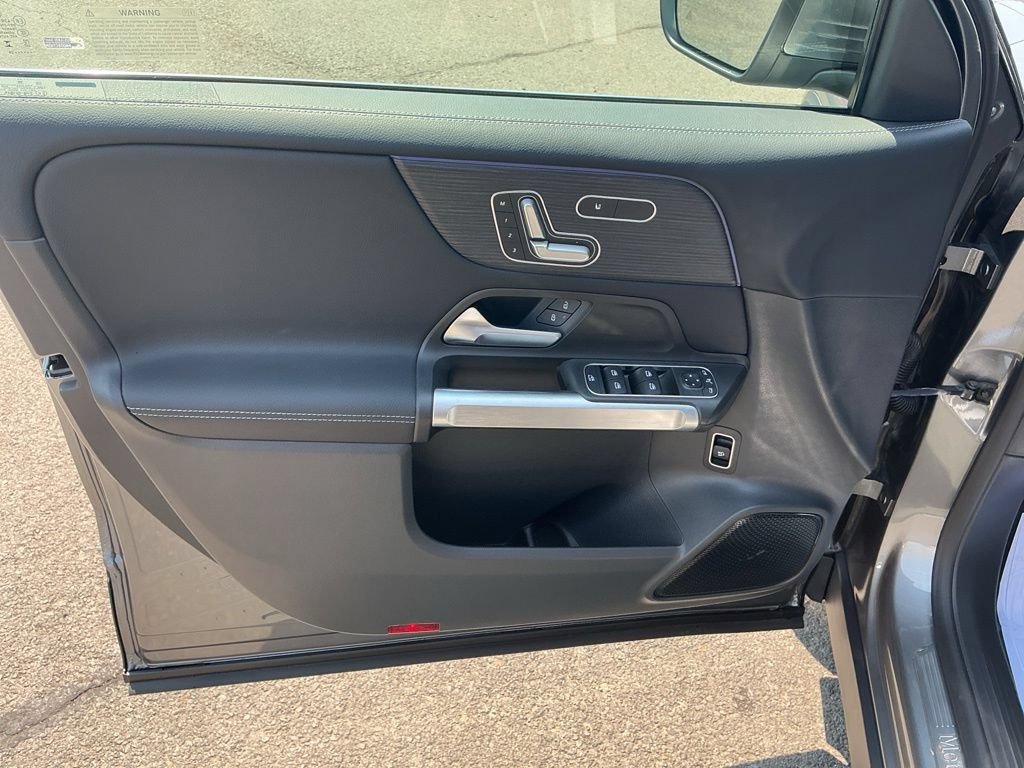 New 2026 Mercedes-Benz GLB 250 4MATIC image 15