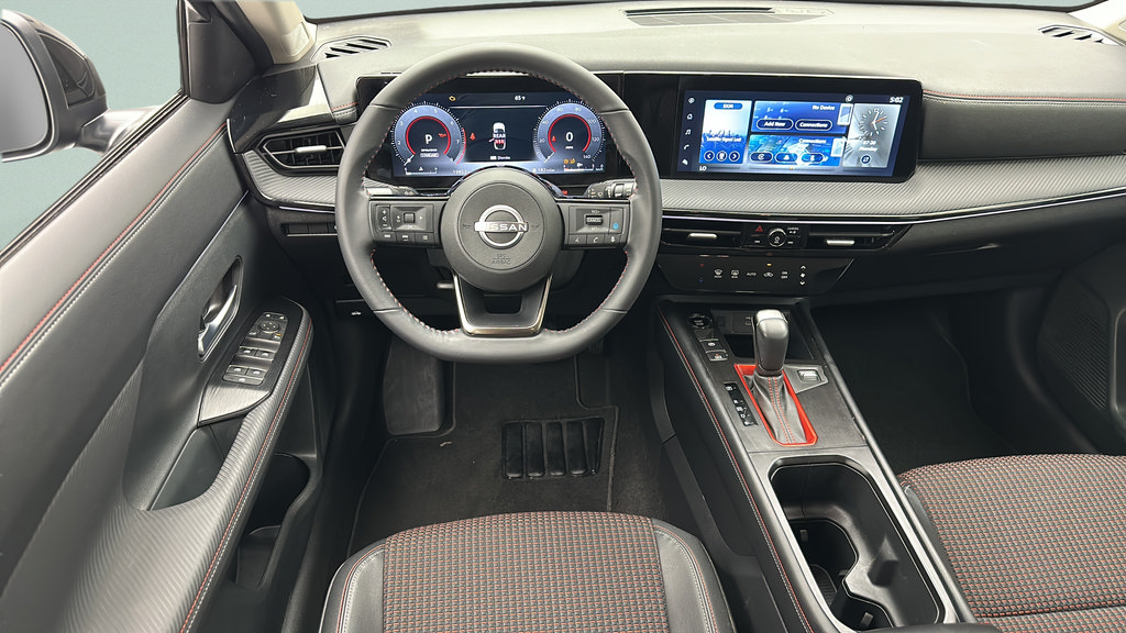 Used 2025 Nissan Kicks SR AWD/4WD image 10