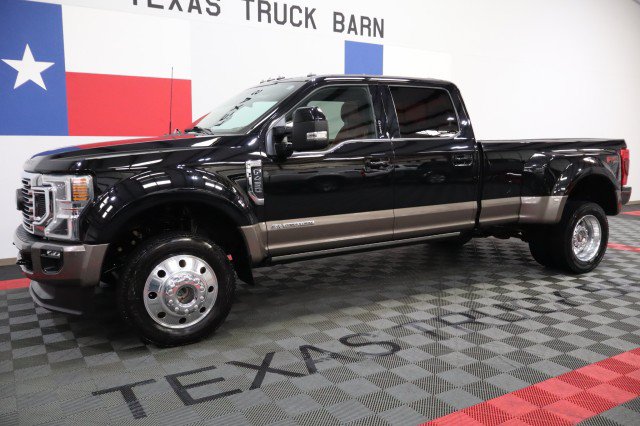 Used 2022 Ford F450 King Ranch w/ King Ranch Ultimate Package AWD/4WD image 2