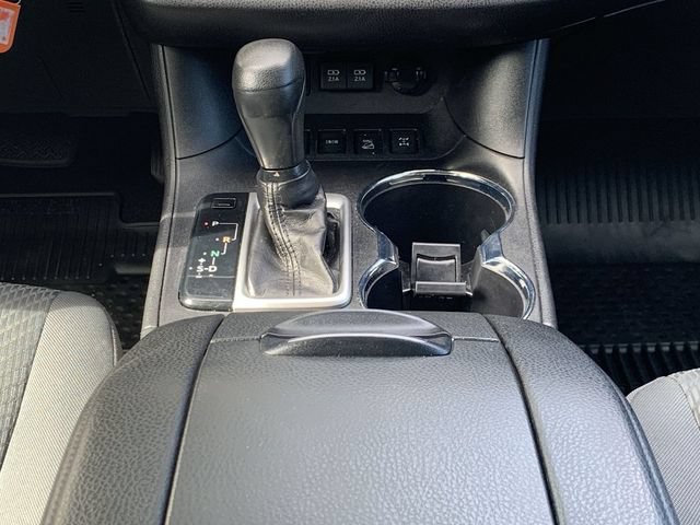 Certified 2019 Toyota Highlander LE AWD/4WD image 27