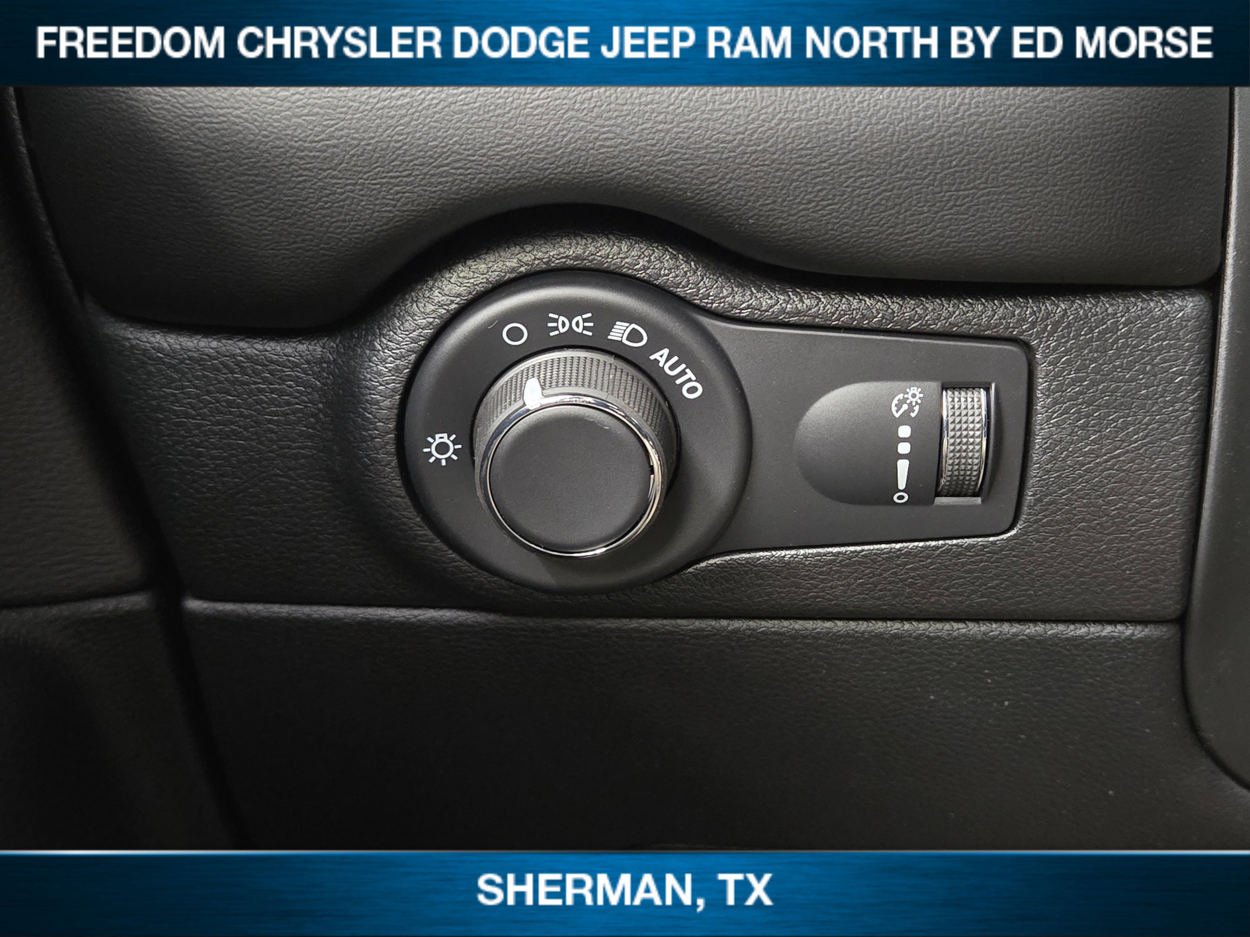 New 2026 Dodge Durango GT w/ Blacktop Package RWD image 16