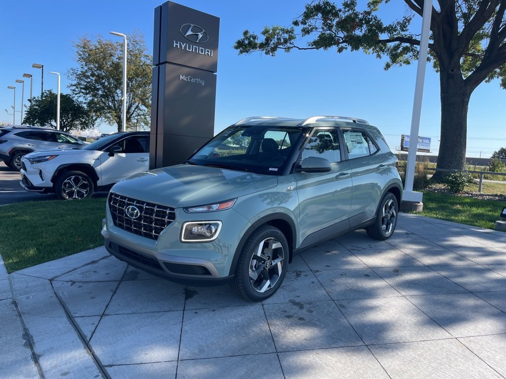 New 2025 Hyundai Venue Limited