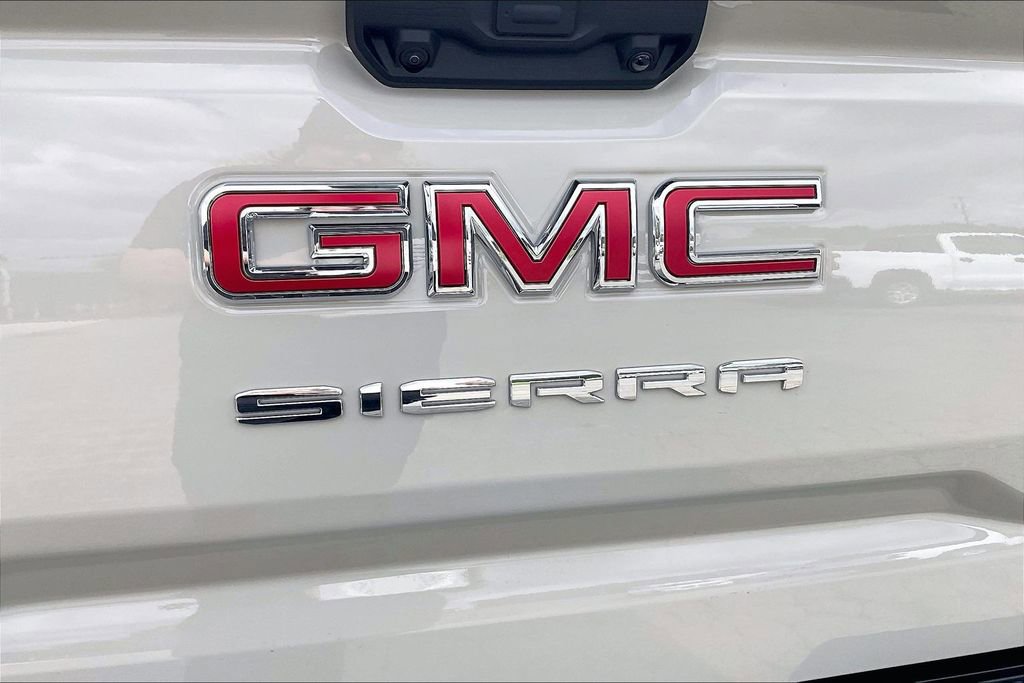 New 2026 GMC Sierra 1500 Pro w/ Graphite Edition image 9