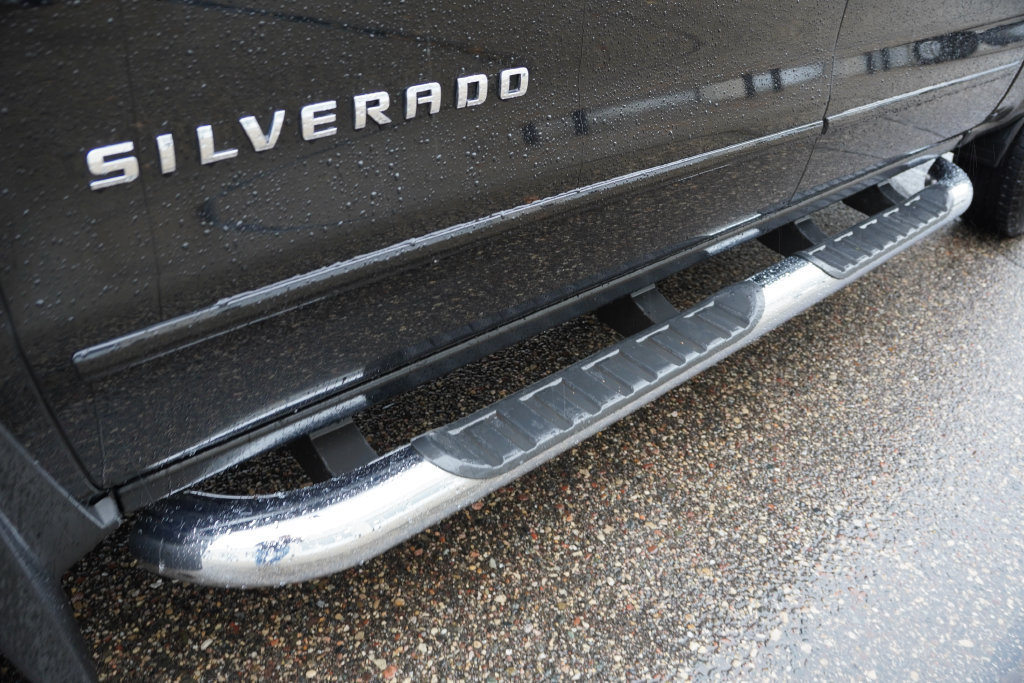 Used 2016 Chevrolet Silverado 1500 LT AWD/4WD image 14