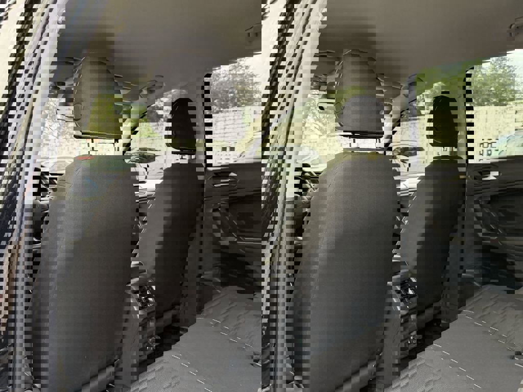 Used 2024 Volkswagen Tiguan S image 17