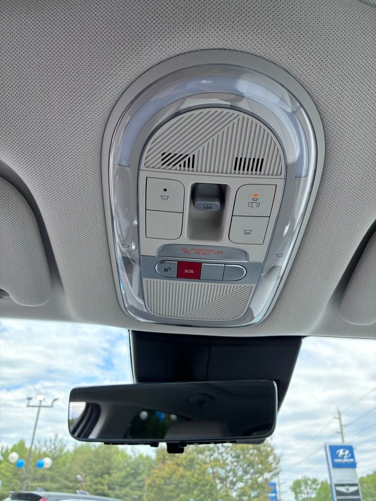 Used 2024 Hyundai Ioniq 5 Limited AWD/4WD image 43