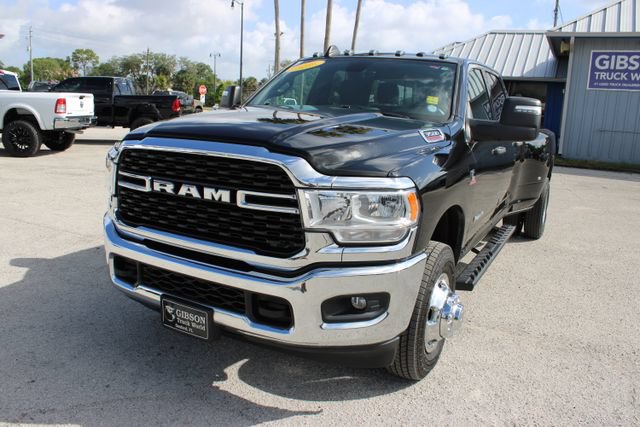 Used 2024 RAM 3500 Big Horn AWD/4WD image 3