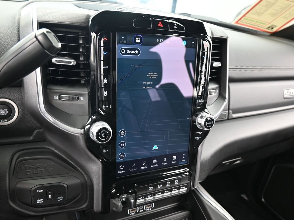 Used 2025 RAM 3500 Laramie image 18