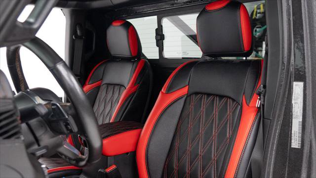 Used 2025 Jeep Wrangler Unlimited Sport image 44