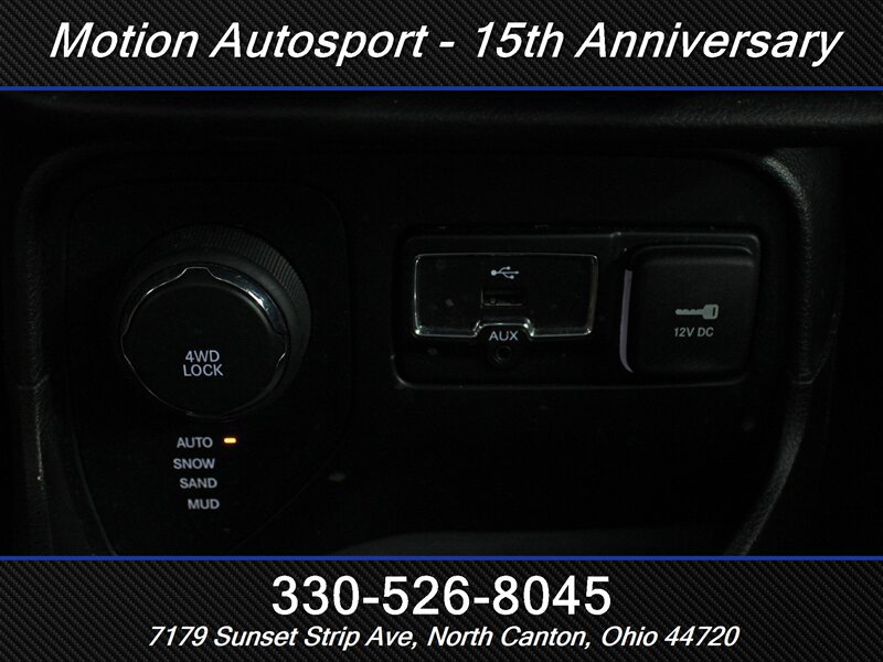 Used 2017 Jeep Renegade Sport w/ Power & Air Group AWD/4WD image 16