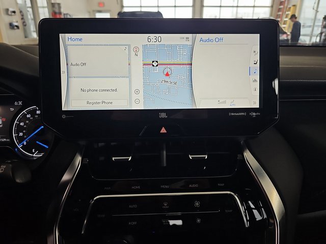 Used 2021 Toyota Venza image 21