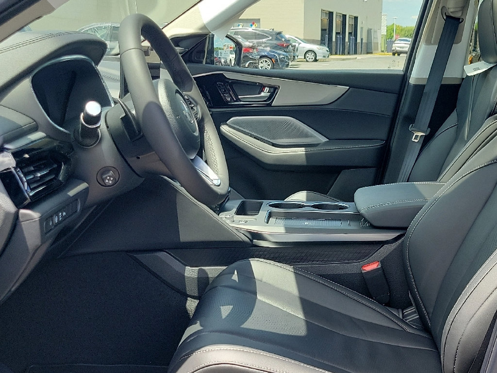 New 2026 Acura MDX w/ Technology Package AWD/4WD image 8