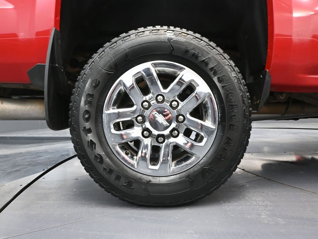 Used 2015 Chevrolet Silverado 2500 LTZ w/ LTZ Plus Package image 17