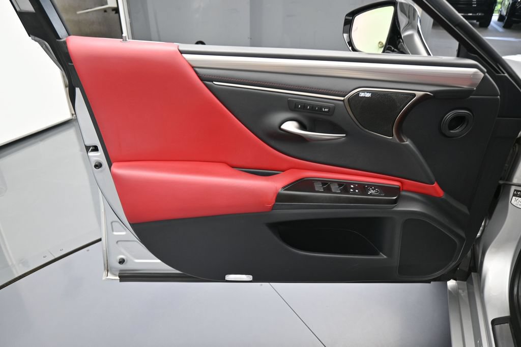 Used 2019 Lexus ES 350 F Sport w/ Accessory Package 2 FWD image 13