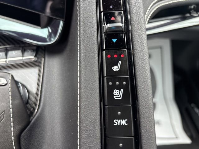 Used 2023 Chevrolet Corvette Stingray Preferred Conv w/ Z51 Performance Package RWD image 21