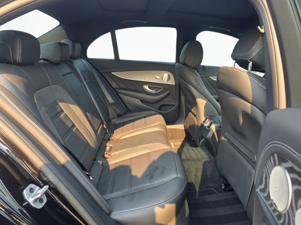 Used 2022 Mercedes-Benz E 53 AMG 4MATIC Sedan image 26