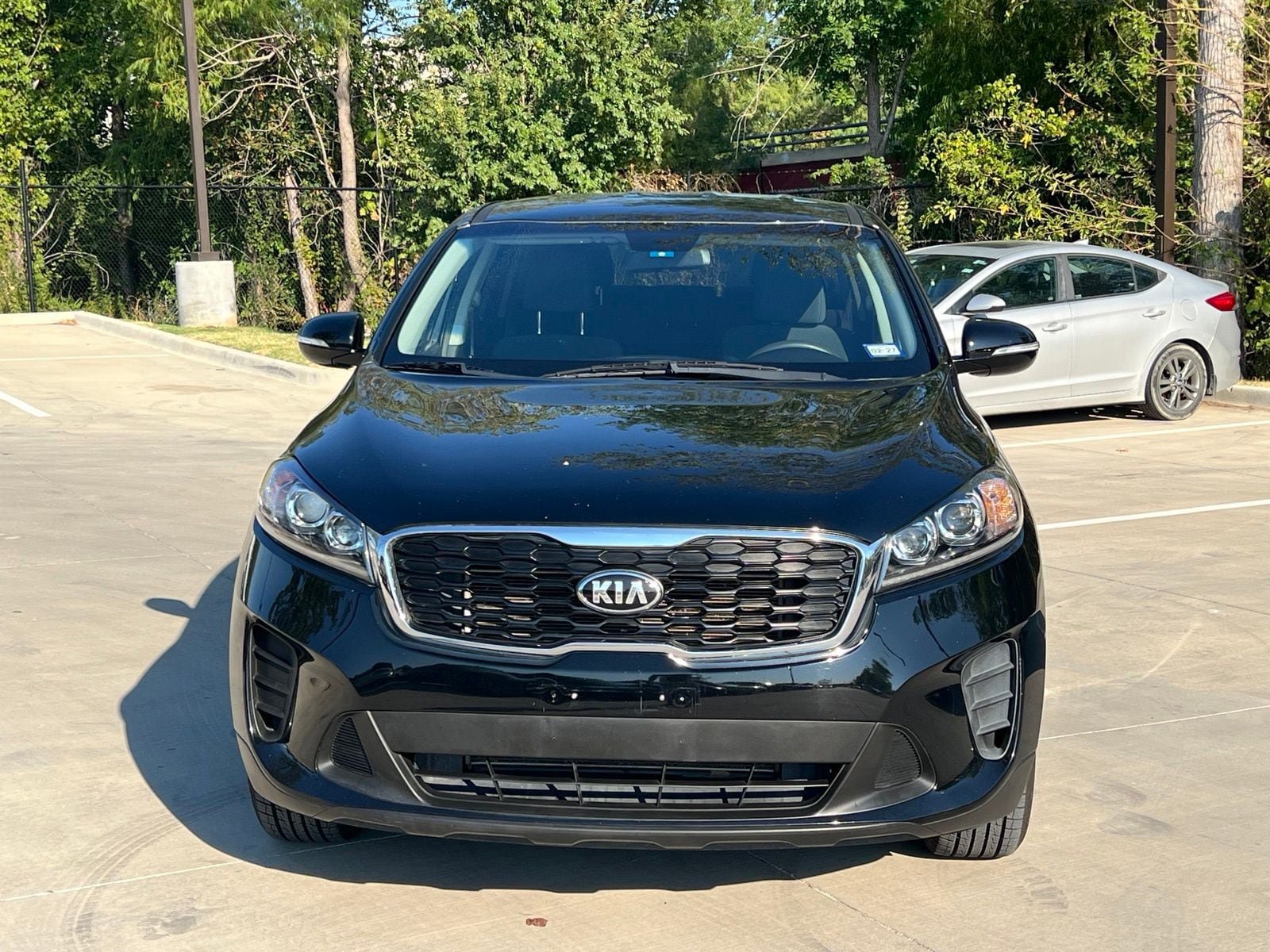 Used 2020 Kia Sorento LX FWD image 2