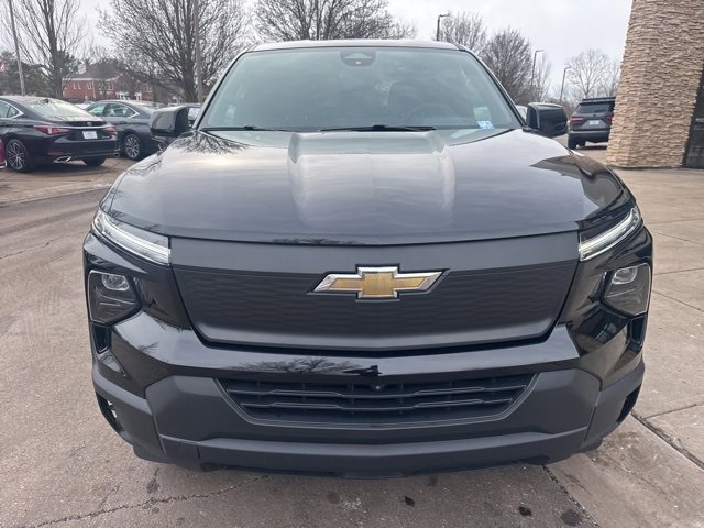 Used 2024 Chevrolet Silverado EV W/T image 8