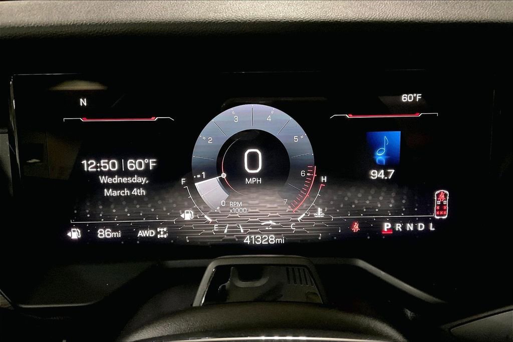 Used 2024 GMC Acadia Denali w/ Super Cruise Package image 19