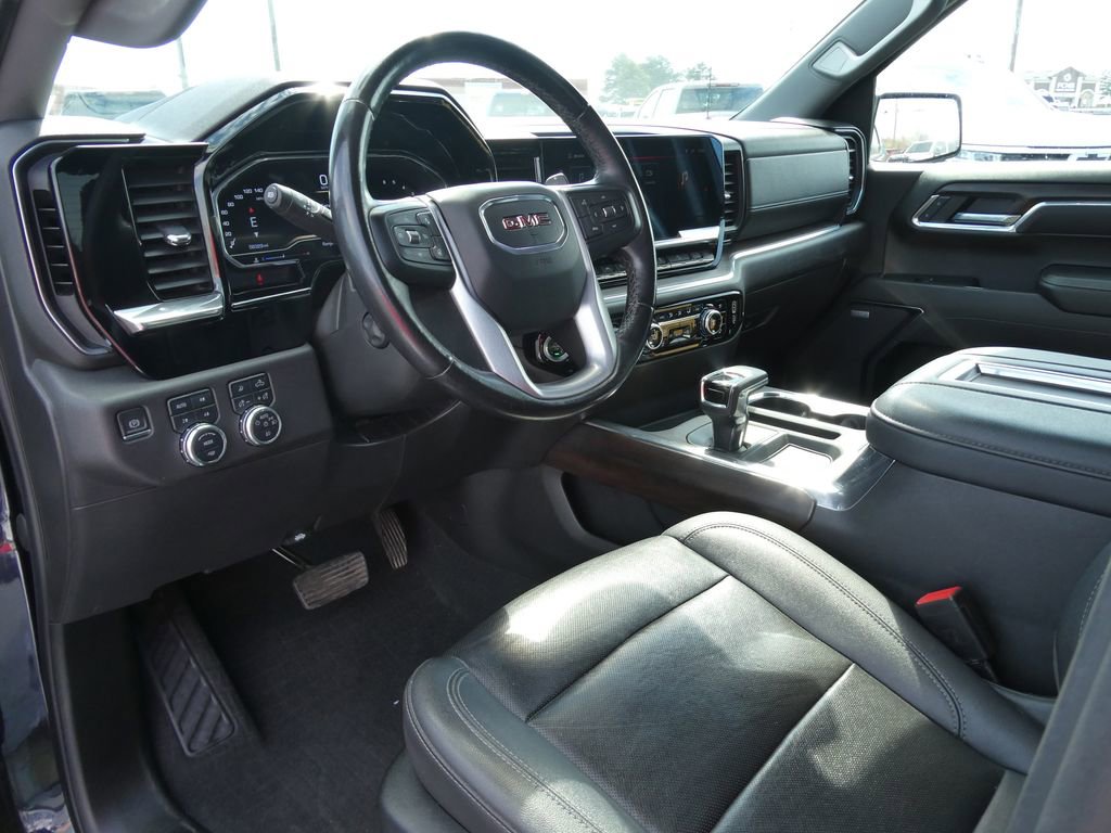 Used 2022 GMC Sierra 1500 SLT w/ SLT Premium Package image 23